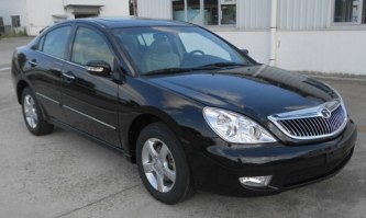 东南牌DN7183A型轿车