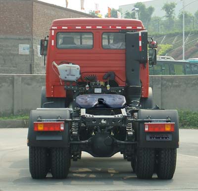 ND42505B32J 北奔379马力后双桥,后八轮柴油国三牵引车图片