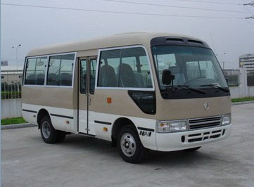 金旅6米10-19座客车(XML6601J18N)