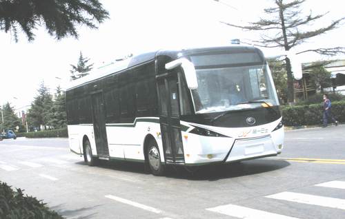 宇通12米10-46座纯电动城市客车(ZK6120BEVG2)