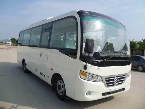 金旅7.2米24-28座客车(XML6722J18N)
