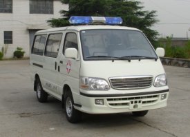 春洲牌JNQ5030XJHCK41救护车
