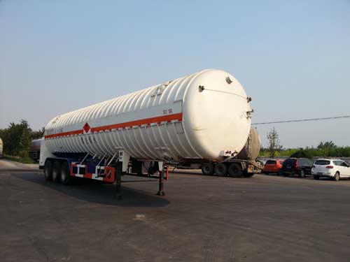 宏宙13米21.5吨3轴低温液体运输半挂车(HZZ9400GDY)