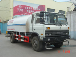 洒水车