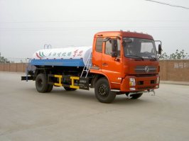 绿化喷洒车