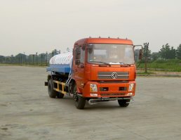 绿化喷洒车