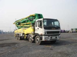 通华牌THT5390THB混凝土泵车