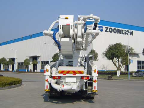 中联牌ZLJ5414THB混凝土泵车公告图片