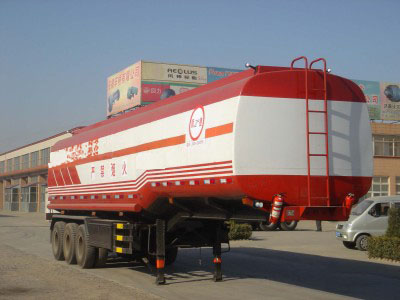 川腾13米29.5吨3轴化工液体运输半挂车(HBS9401GHY)