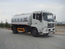 洒水车