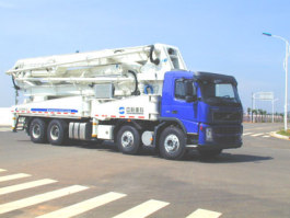 混凝土泵车