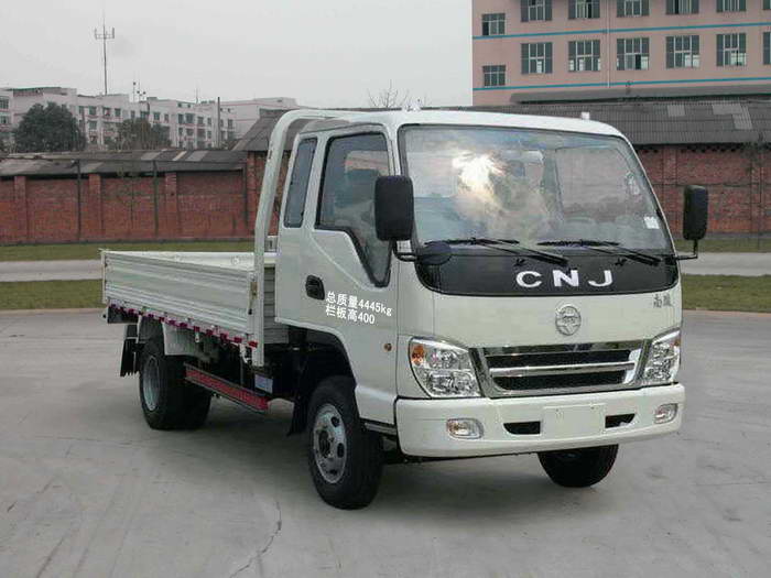 CNJ1040FP33B1 南骏120马力单桥柴油3.9米国三载货汽车图片