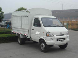 仓栅式汽车