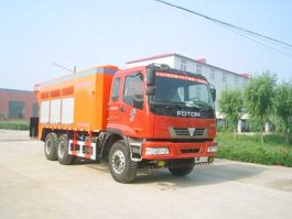 封层车
