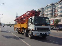 混凝土泵车