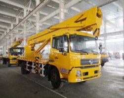 高空作业车