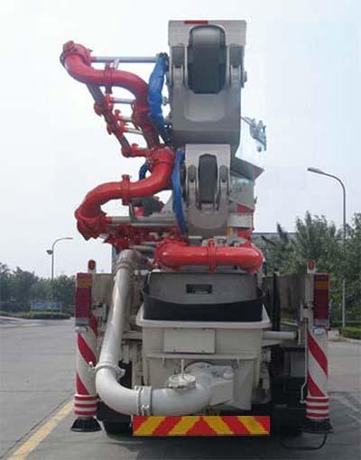 福田牌BJ5323THB-1混凝土泵车公告图片