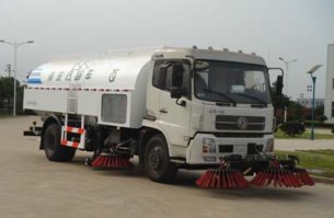 清洗扫路车