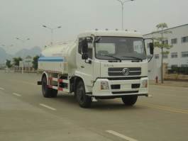 洒水车