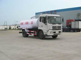 吸粪车