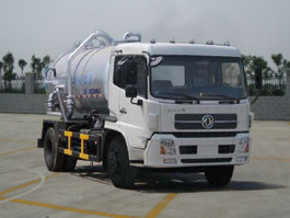吸污车