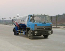 吸污车
