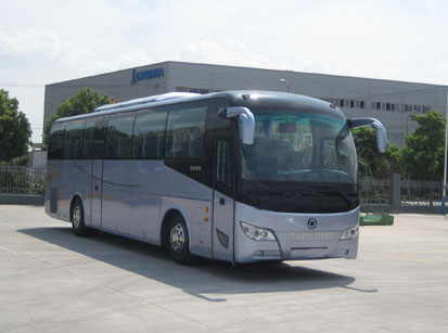 申龙10.8米24-49座客车(SLK6112F5AN)