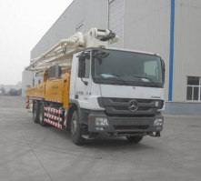 福田牌BJ5330THB-XA混凝土泵车