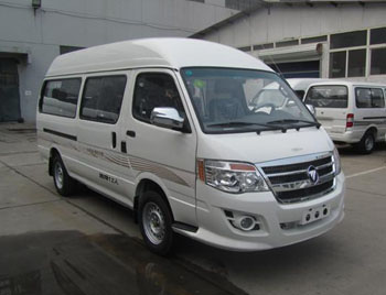 福田5.3米10-12座轻型客车(BJ6546B1DWA-XE)