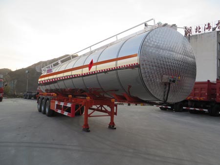 普诚13米30.8吨3轴易燃液体罐式运输半挂车(PC9404GRYB)