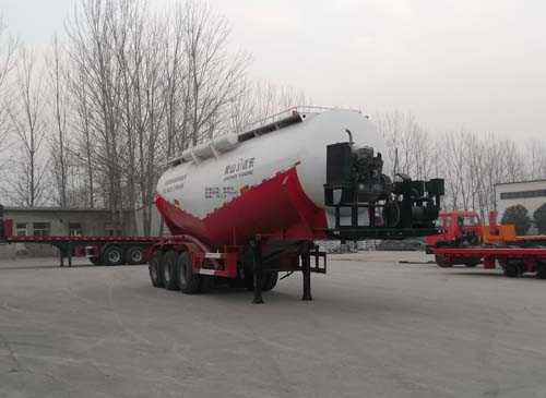 劲越10.6米31吨3轴中密度粉粒物料运输半挂车(LYD9401GFLZ)