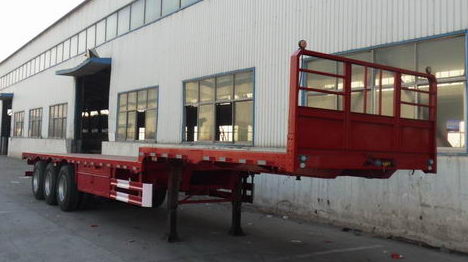 华宇达13米34吨3轴平板运输半挂车(LHY9401TPB)