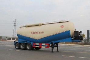 下灰半挂车
