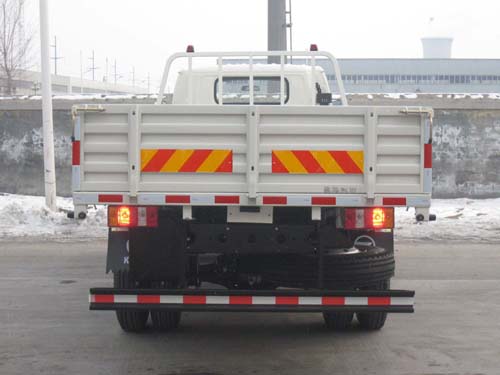 KMC1160P3 凯马129马力单桥柴油5.7米国三载货汽车图片