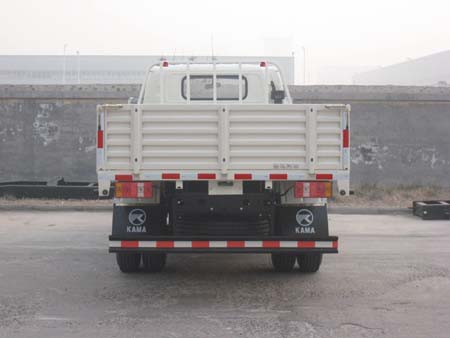 KMC1061P3 凯马130马力单桥柴油4.9米国三载货汽车图片