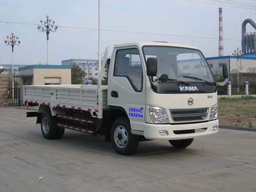 凯马 110马力 载货汽车(KMC1046D3)