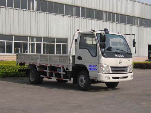 凯马 106马力 载货汽车(KMC1086D3)