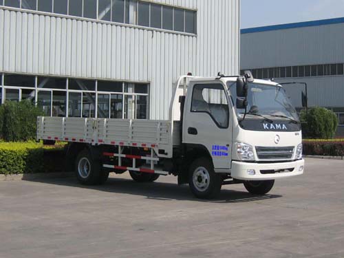 凯马 106马力 载货汽车(KMC1103D3)