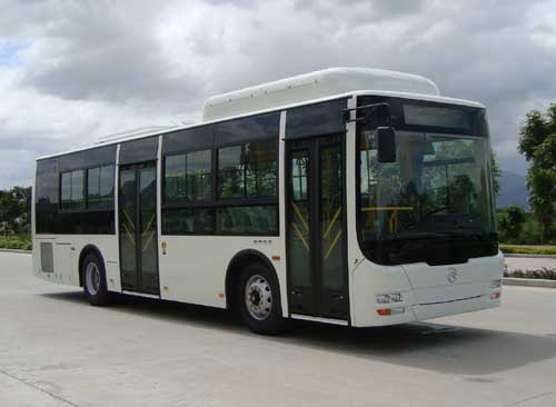 金旅10.5米20-36座混合动力城市客车(XML6105JHEV35CN)