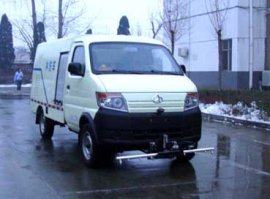 路面养护车