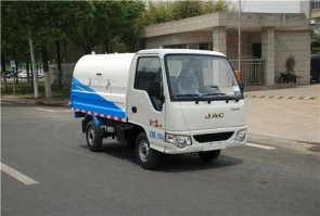 自卸式垃圾车