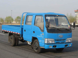 越野载货汽车