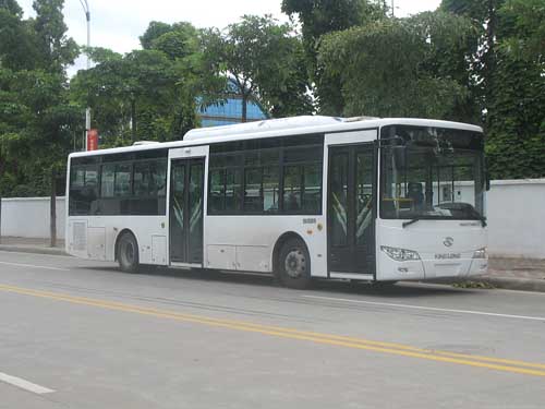 金龙12米10-45座纯电动城市客车(XMQ6127AGBEV5)