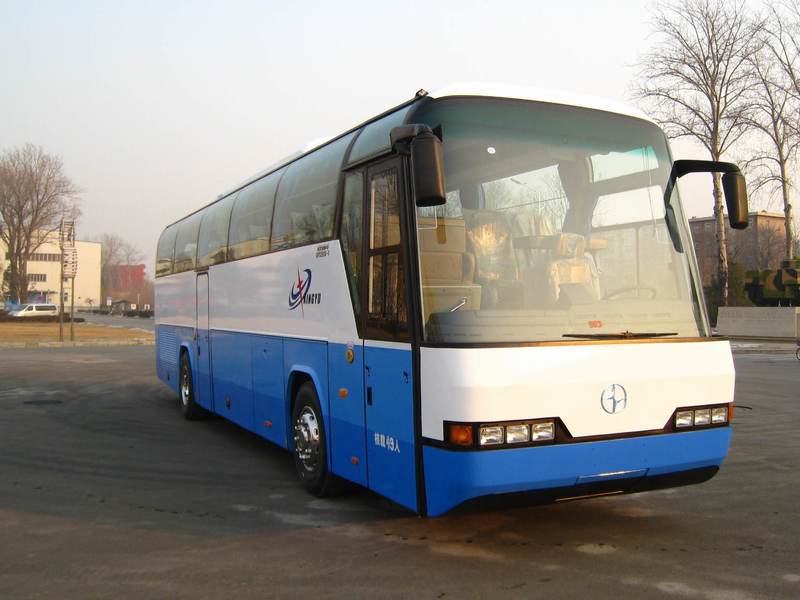 北方11米24-49座豪华旅游客车(BFC6112A1)