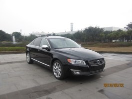 沃尔沃牌CAF7300A25型轿车