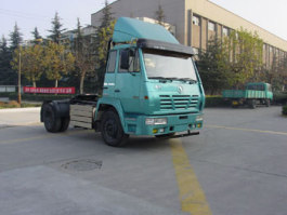 牵引汽车