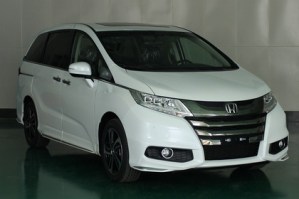 奥德赛牌HG6482BAC4B型多用途乘用车