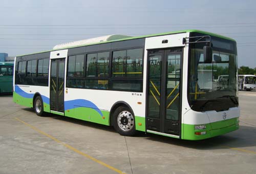 金旅12米10-37座纯电动城市客车(XML6125JEV80C)