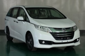 奥德赛牌HG6482BAC4A型多用途乘用车