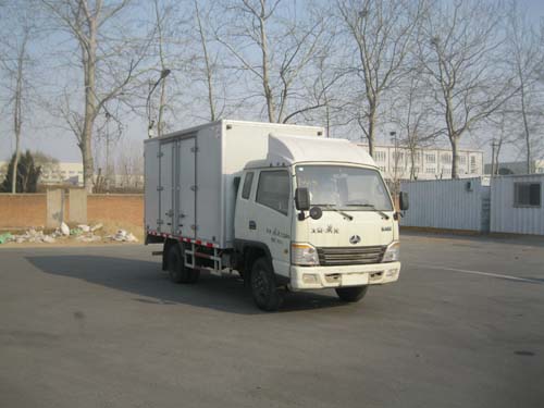 北京牌BJ5074XXY16厢式运输车图片